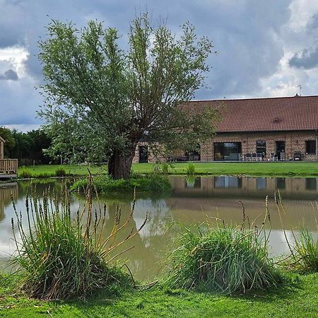 Gite Esprit Loft Fromelles Exterior photo